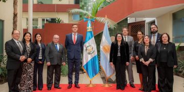 Reunión bilateral permitió fortalecer lazos de amistad y trabajo en conjunto de Guatemala y Argentina. / Foto: cortesía Minex.