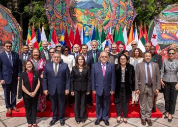 Minex conmemora el Día de Todos los Santos junto al cuerpo diplomático y embajadores concurrentes. / Foto. Minex.