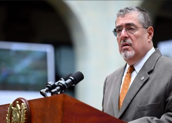 Presidente informa situación de lluvias durante conferencia de prensa. / Foto: Álvaro Interiano y Alex Jacinto.