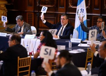 Presidente participa en la reunión extraordinaria del Conadur