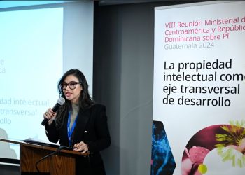 Realizan conversatorio sobre Propiedad Intelectual , Desarrollo Sostenible para Todos