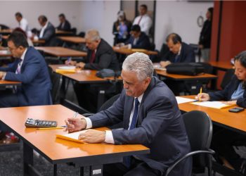 Realizan la prueba técnica a los candidatos al directorio de la SAT