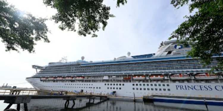 Inguat inaugura la temporada de cruceros 2024-2025