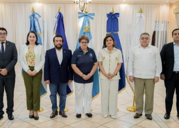 Vicepresidenta participa en la Primera Reunión Ordinaria de la Comisión Trinacional del Plan Trifinio. / Foto: Vicepresidencia de Guatemala.