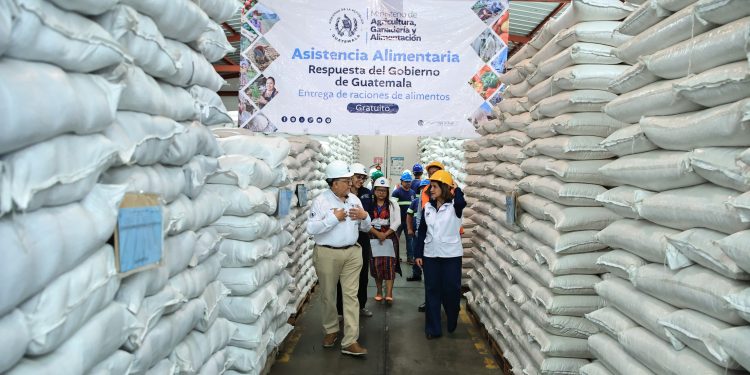 Vicepresidenta supervisa bodegas de Indeca en Chimaltenango