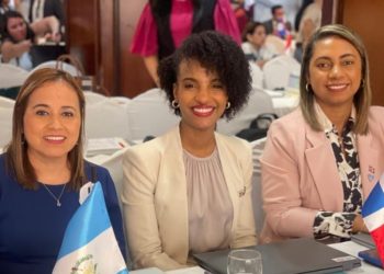 La secretaria Danissa Ramírez representa a Guatemala en el II Simposio Internacional Impacto de la Trata de Personas y Tráfico Ilícito de Migrantes en la Región. /Foto: SVET.