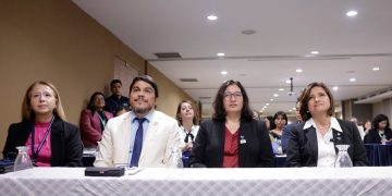 La presidenta en funciones participó en el foro sobre prevencion de la violencia sexual. /Foto: Dickéns Zamora.