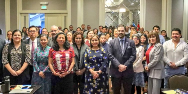 Segundo taller para el Fortalecimiento de la Detección y Derivación de Posibles Víctimas de Trata de Personas en Contextos Laborales. /Foto: SVET.