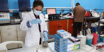 Mejoran laboratorio del Hospital Infantil de Infectología. /Foto: MSPAS.