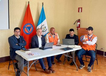 Quetzaltenango refuerza acciones para la prevención del dengue y respuesta a emergencias por lluvias