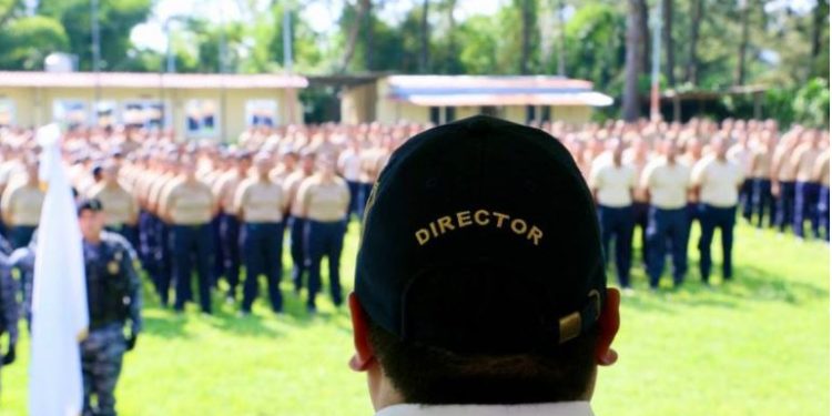 La nueva guardia penitenciaria promete una visión sin corrupción