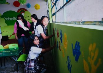 Hacia Entornos Seguros apoya de forma integral la educación de la niñez y adolescencia. / Foto: Cortesía Mineduc.