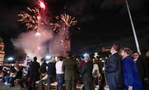 Guatemaltecos conmemoraron los 80 años de la Revolución en el país.