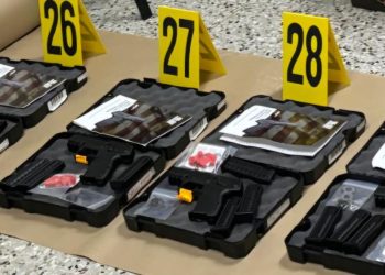 Las armas fueron trasladadas para su debido análisis, y las investigaciones siguen en curso.