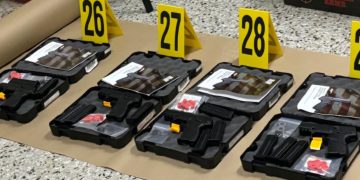 Las armas fueron trasladadas para su debido análisis, y las investigaciones siguen en curso.
