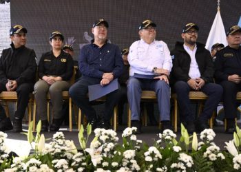 Presidente Bernardo Arévalo inaugura subestación policial en Santa María Ixhuatán, Santa Rosa