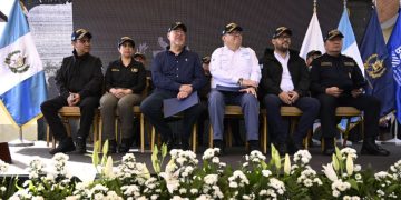 Presidente Bernardo Arévalo inaugura subestación policial en Santa María Ixhuatán, Santa Rosa
