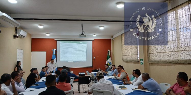 Dan seguimiento a los proyectos de desarrollo para Santa Rosa