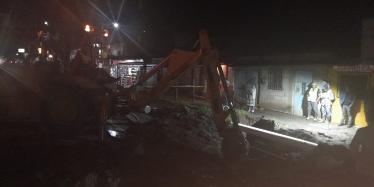 Inician trabajos en socavamiento del kilómetro 56 de la ruta Interamericana y habilitan rutas alternas