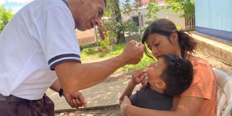 Más de 28 mil niños vacunados contra el sarampión en Jalapa