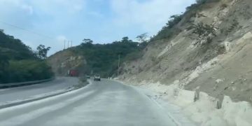 Habilitan paso vehicular en el kilómetro 61 de la ruta al Atlántico 
