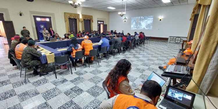 Las autoridades de Alta Verapaz activaron el COE para atender emergencias que puedan surgir por el paso de la tormenta Sara.