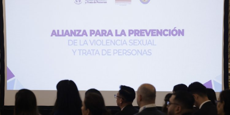 SVET establece alianza con EE. UU. para la prevención de violencia sexual y trata de personas