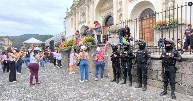 Antigua Guatemala celebra el Festival de la Flores 2