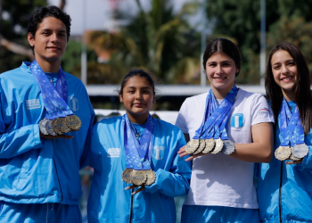 La natación guatemalteca promete un futuro dorado
