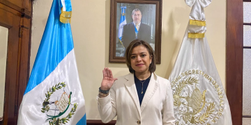 Paola Constantino, ministra interina del CIV. / Foto: Gobierno de Guatemala.