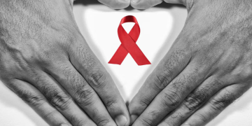 Profundizan en el estudio del sida, los reservorios del VIH y los medicamentos. / Foto: OPS.