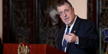 El presidente Bernardo Arévalo aseguró que las fuerzas de seguridad no acatarán órdenes ilegales.