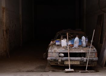 Tragedia en Valencia da pauta para reflexionar sobre nuevos diseños urbanísticos, advierten geógrafos. / Foto: EFE.