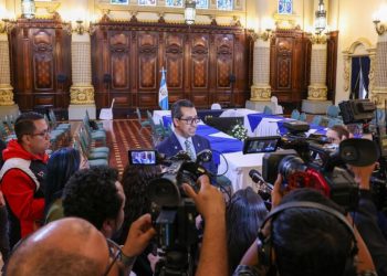 Declaraciones del ministro de Finanzas Públicas.