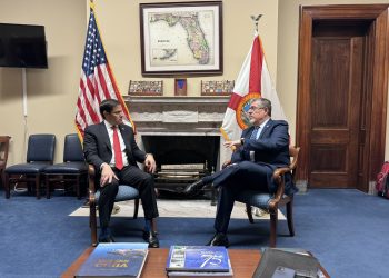 Marco Rubio y el presidente Bernardo Arévalo durante una reunión en 2023. / Foto: Bernardo Arévalo.
