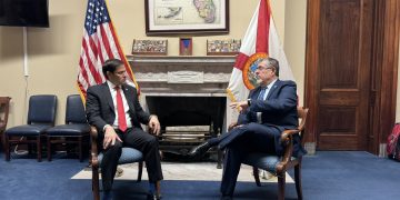 Marco Rubio y el presidente Bernardo Arévalo durante una reunión en 2023. / Foto: Bernardo Arévalo.