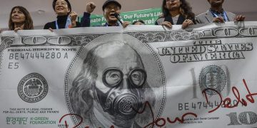 Grupos de protesta han irrumpido en la COP29 en Bakú, Azerbaiyán. / Foto: EFE.