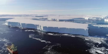 Hielo antártico revela cambio en temperatura inducido por actividad humana. / Foto: Telemundo