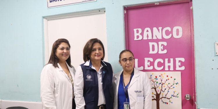 La vicepresidenta Karin Herrera conoció el banco de leche del Hospital Regional de Cuilapa, Santa Rosa. / Foto: MSPAS.