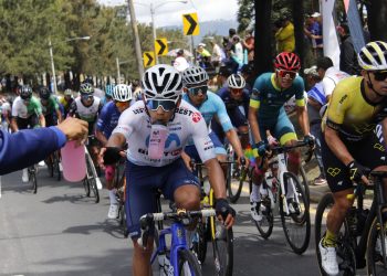 Vuelta a Guatemala 2024: Sebastián Brenes se lleva la victoria en la etapa más colorida de la Vuelta a Guatemala