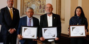 Premian a artistas ganadores del Certamen Permanente Centroamericano “15 de septiembre”