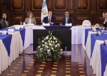 Presentan avances de la Mesa Riesgo País para lograr que Guatemala alcance un grado de inversión