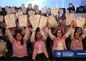 SBS ha graduado a más de 2 mil niñeras certificadas para atención de la primera infancia