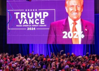 Seguidores del partido Republicano de Estados Unidos celebran la victoria del expresidente Donald Trump, quien será el próximo presidente a partir de enero de 2025.