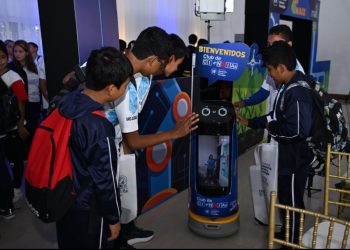 Vicepresidencia ha habilitado 21 clubes de ciencia. / Foto: Byron de la Cruz.