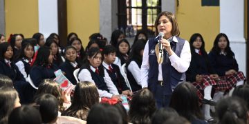 Vicepresidenta: “En la ciencia está el camino y el futuro para transformar sus vidas”