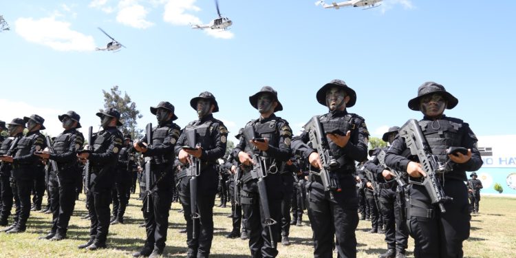 Una PNC más preparada para enfrentar los desafíos del país. / Foto: PNC.