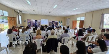 Reunión para la prevención y mitigación del dengue en Petén