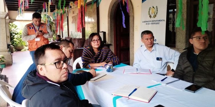 COE de Sacatepéquez da seguimiento a incidencia del dengue en el departamento