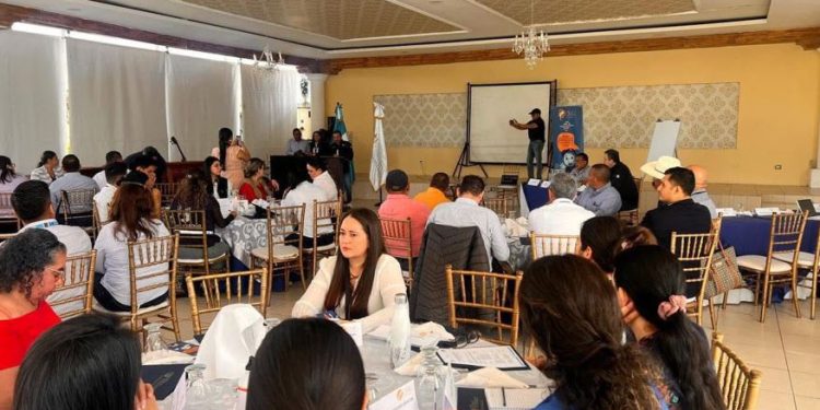 Taller regional analiza causas y soluciones a la migración irregular en Guatemala